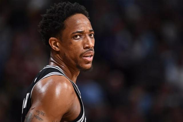 NBA彩经：尼克斯力擒老鹰拿下天王山 马刺轻取开拓者成功晋级